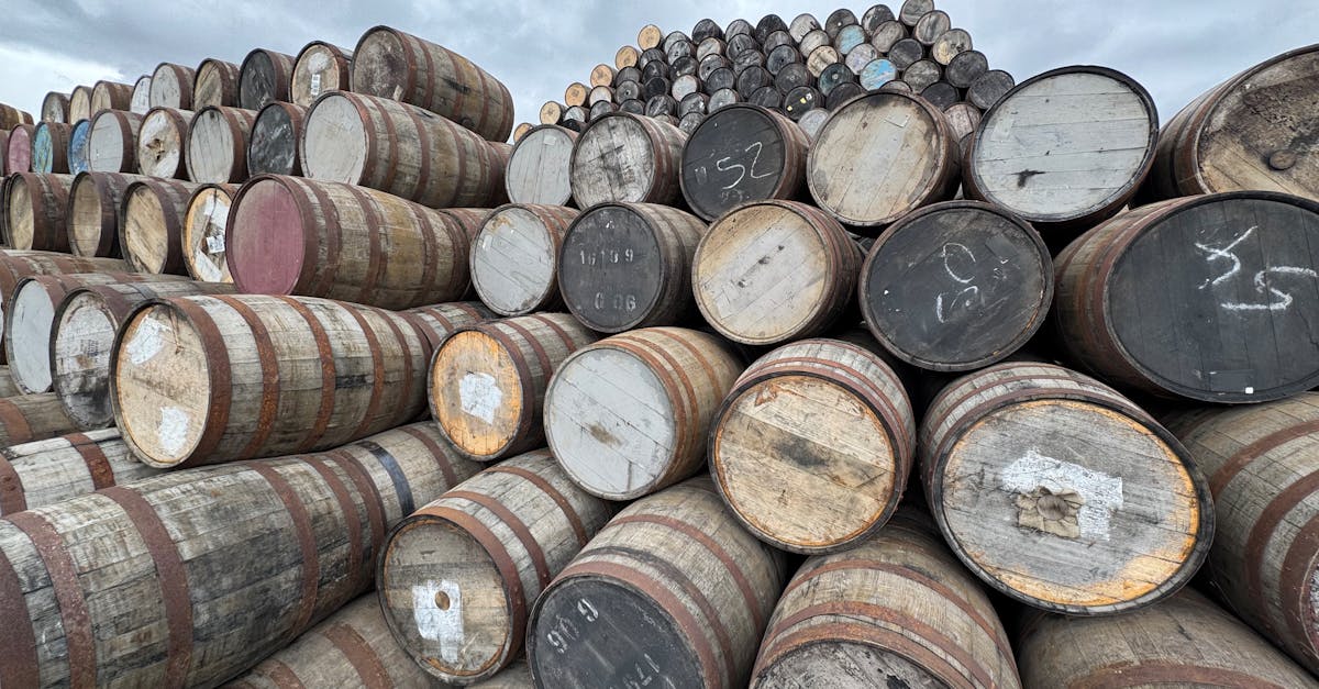 Single Malt vs. Cask-Finished Whiskey: What Australian Drinkers Should Know